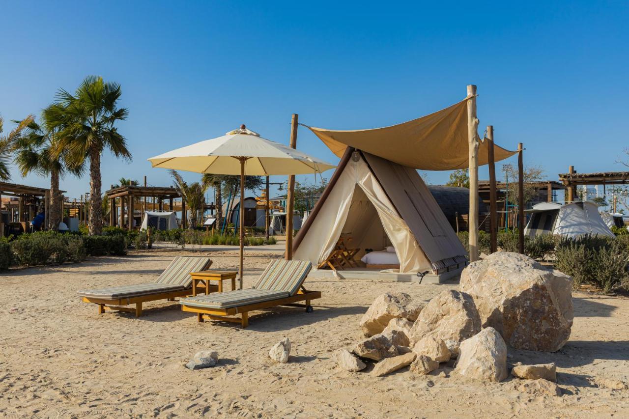 Hotel Bab Al Nojoum Hudayriyat Camp Abu Dhabi Exterior foto
