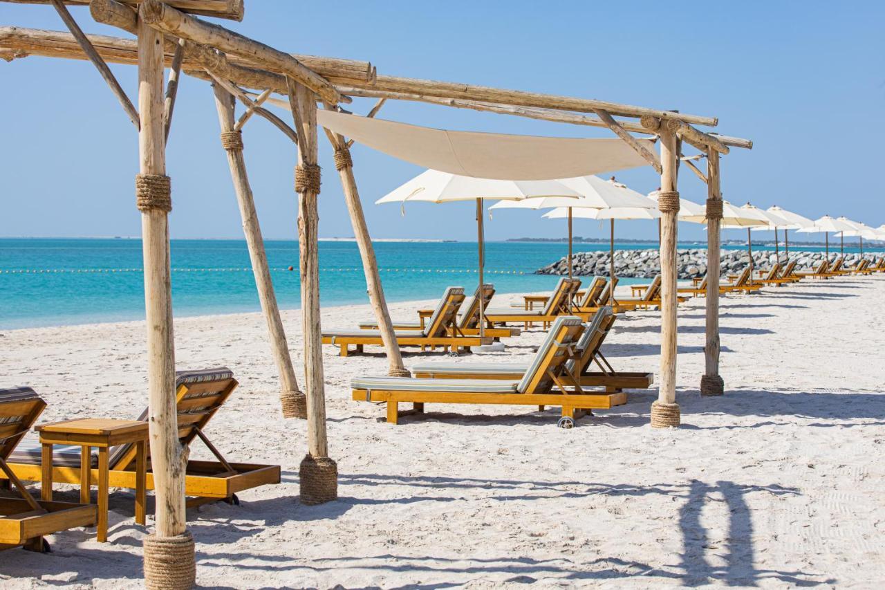 Hotel Bab Al Nojoum Hudayriyat Camp Abu Dhabi Exterior foto